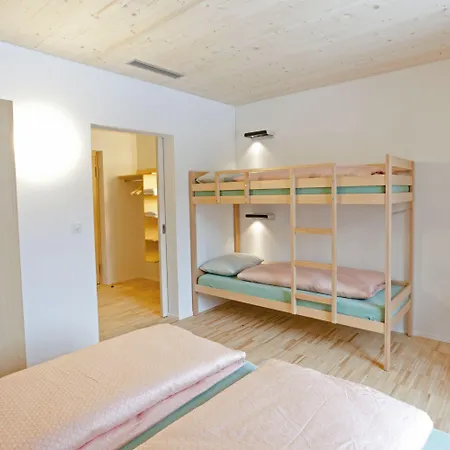 세인트 모리츠 유스호스텔 *