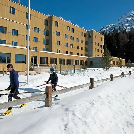 Hostel Youth St. Moritz